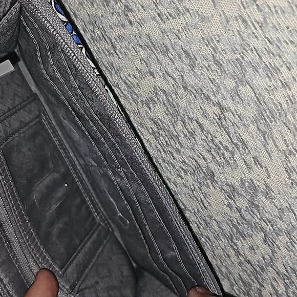 Wallet - Picture 3 of 3